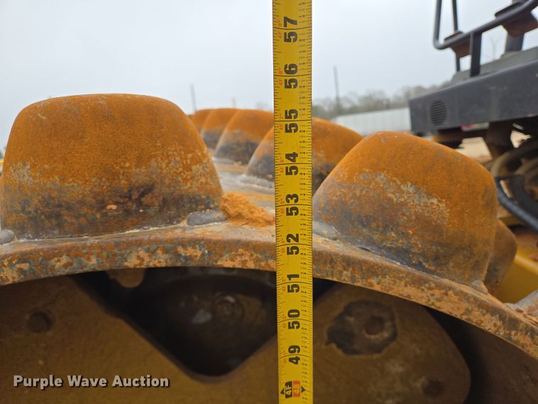 image for item DV1286 2016 Caterpillar CP56B single drum vibratory roller