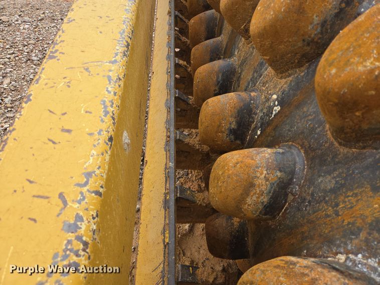 image for item DV1286 2016 Caterpillar CP56B single drum vibratory roller