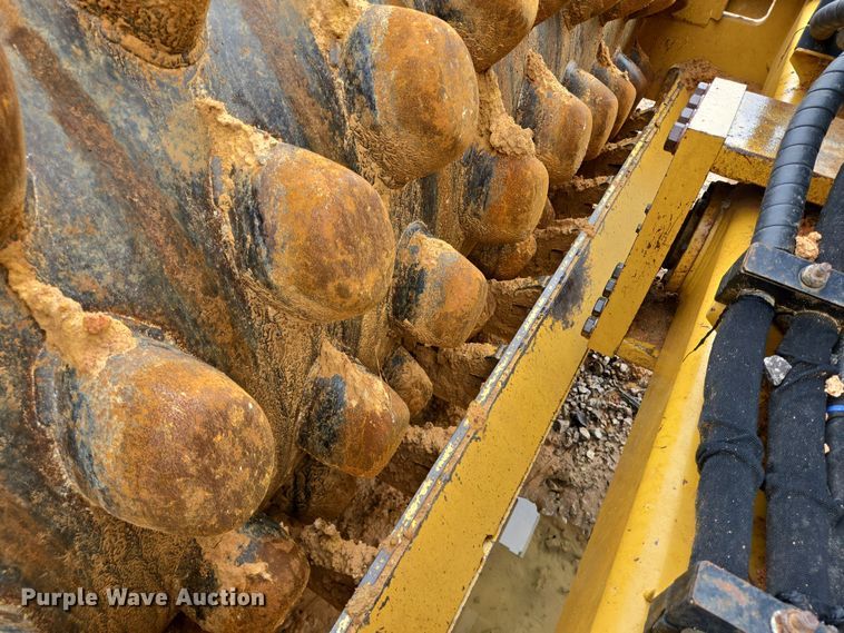 image for item DV1286 2016 Caterpillar CP56B single drum vibratory roller