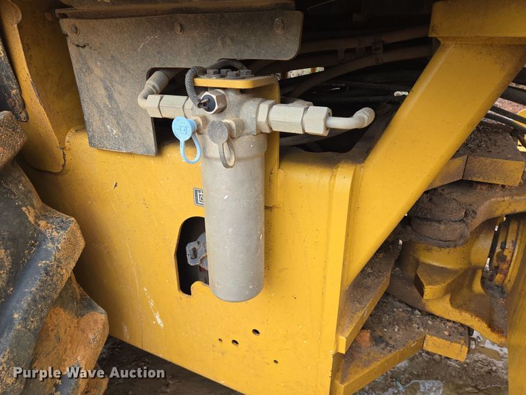 image for item DV1286 2016 Caterpillar CP56B single drum vibratory roller