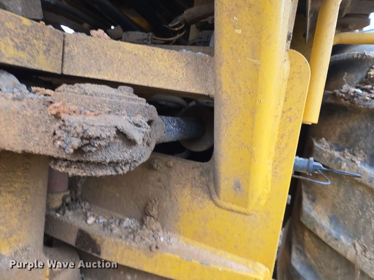 image for item DV1286 2016 Caterpillar CP56B single drum vibratory roller