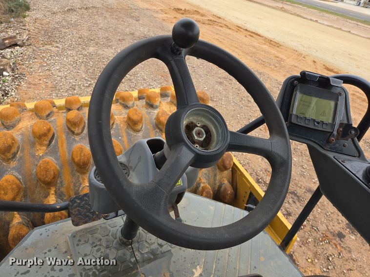 image for item DV1286 2016 Caterpillar CP56B single drum vibratory roller