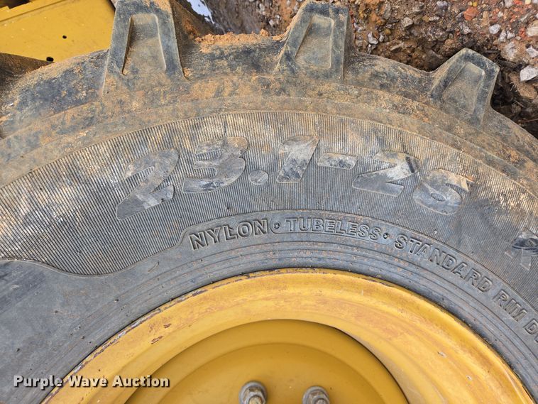 image for item DV1286 2016 Caterpillar CP56B single drum vibratory roller