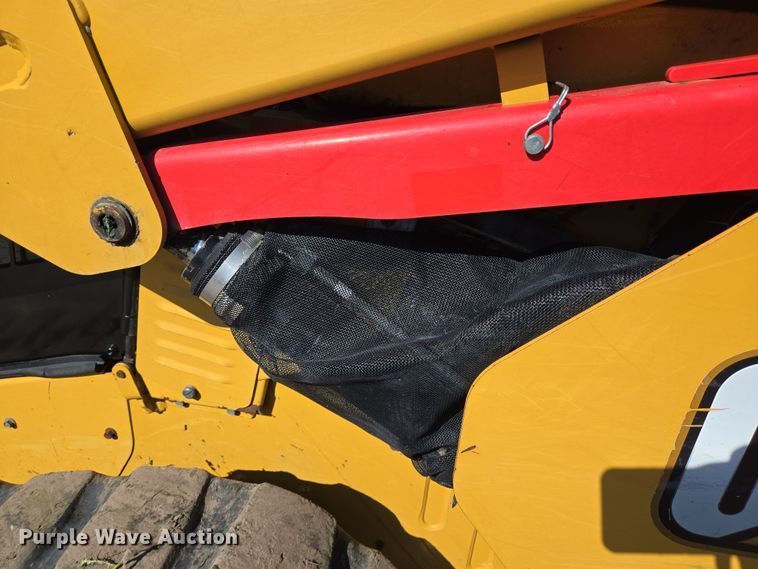image for item DV1288 2020 Caterpillar 299D3 XE tracked skid steer loader