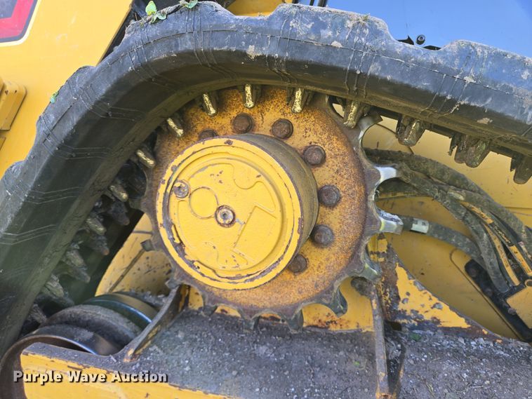 image for item DV1288 2020 Caterpillar 299D3 XE tracked skid steer loader