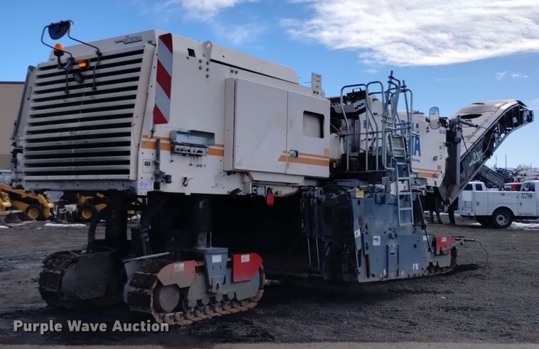 image for item DV6651 2010 Wirtgen W 2200 milling machine