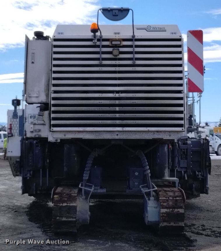 image for item DV6651 2010 Wirtgen W 2200 milling machine