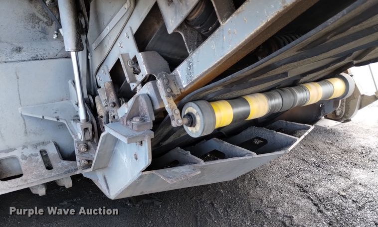 image for item DV6651 2010 Wirtgen W 2200 milling machine