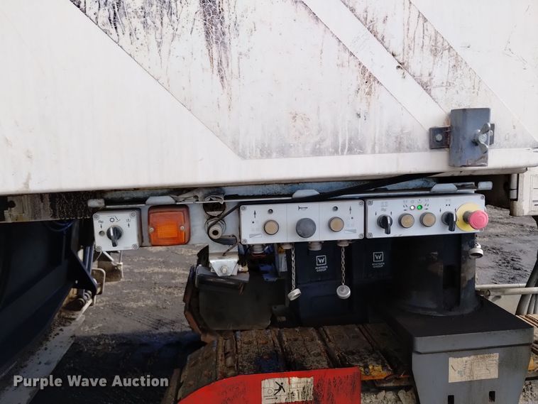 image for item DV6651 2010 Wirtgen W 2200 milling machine