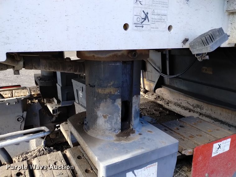 image for item DV6651 2010 Wirtgen W 2200 milling machine