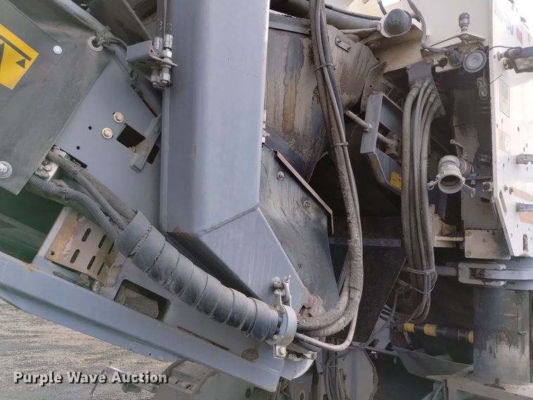 image for item DV6651 2010 Wirtgen W 2200 milling machine