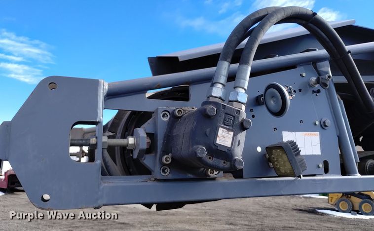 image for item DV6651 2010 Wirtgen W 2200 milling machine