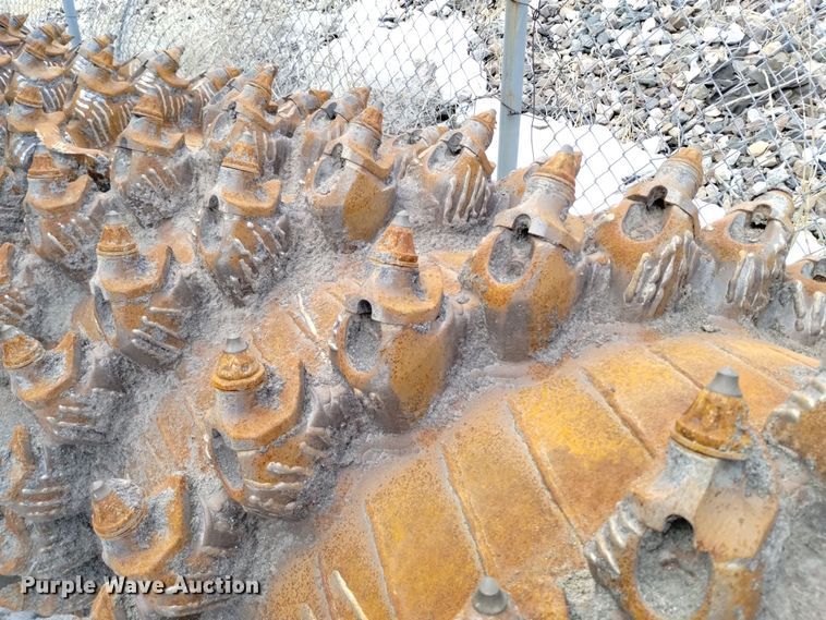 image for item DV6651 2010 Wirtgen W 2200 milling machine