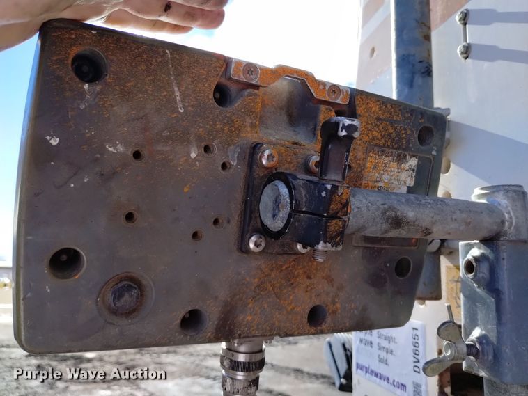 image for item DV6651 2010 Wirtgen W 2200 milling machine