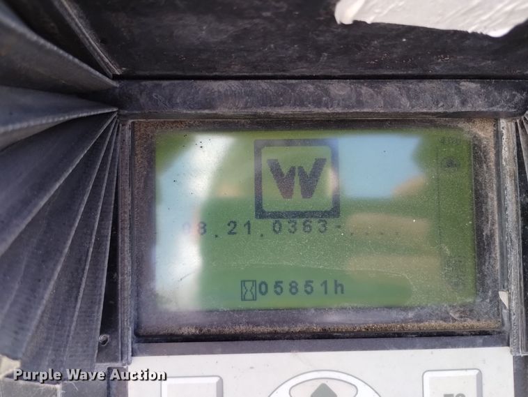 image for item DV6651 2010 Wirtgen W 2200 milling machine