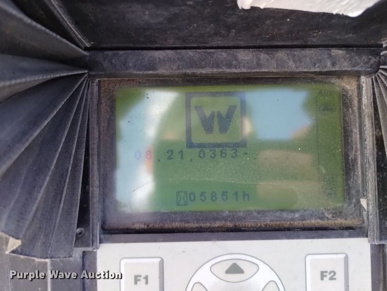 image for item DV6651 2010 Wirtgen W 2200 milling machine