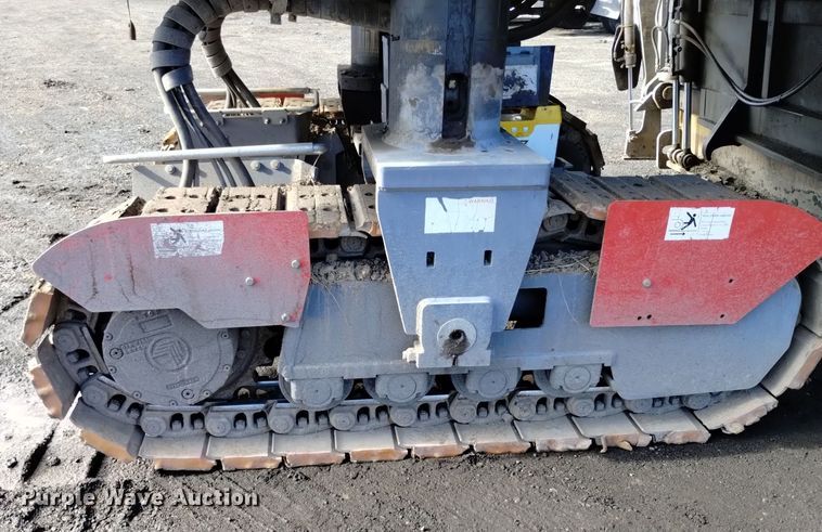 image for item DV6651 2010 Wirtgen W 2200 milling machine