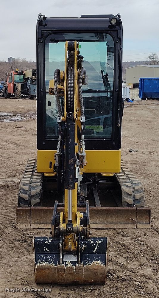 image for item DV6652 2019 Caterpillar 302CR mini excavator