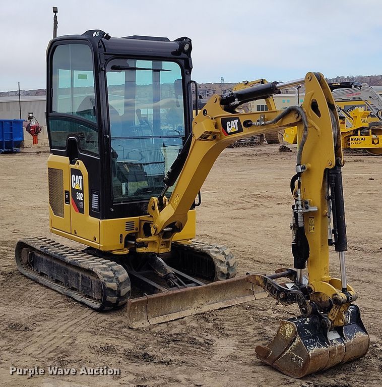image for item DV6652 2019 Caterpillar 302CR mini excavator