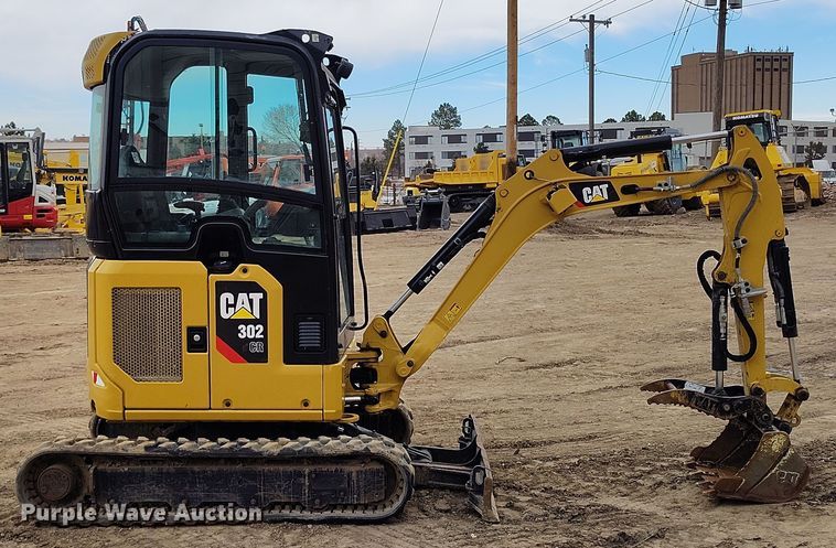 image for item DV6652 2019 Caterpillar 302CR mini excavator