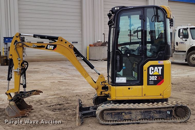 image for item DV6652 2019 Caterpillar 302CR mini excavator