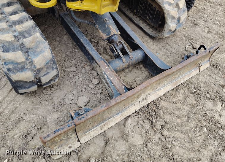 image for item DV6652 2019 Caterpillar 302CR mini excavator