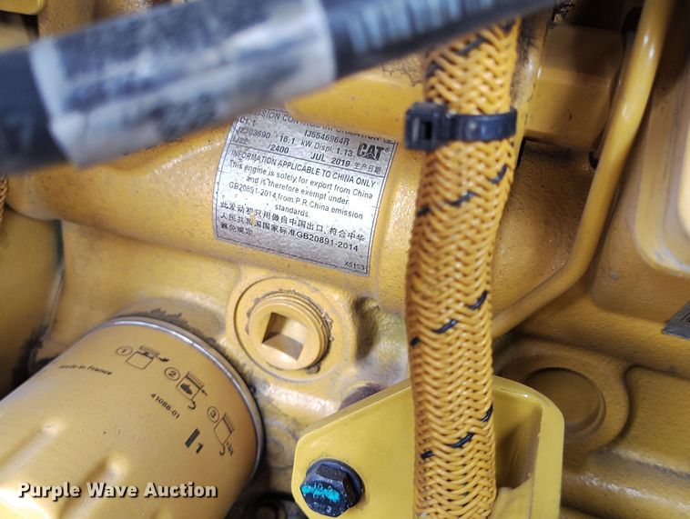 image for item DV6652 2019 Caterpillar 302CR mini excavator