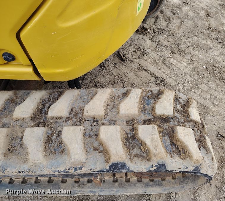 image for item DV6652 2019 Caterpillar 302CR mini excavator