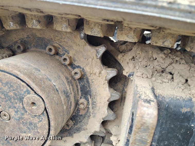 image for item DV6652 2019 Caterpillar 302CR mini excavator