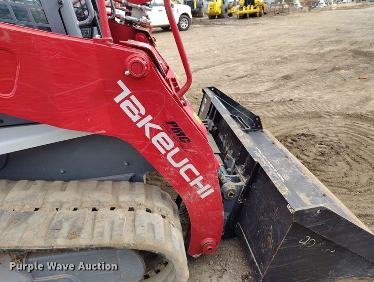 image for item DV6655 2021 Takeuchi TL12V2 tracked skid steer loader