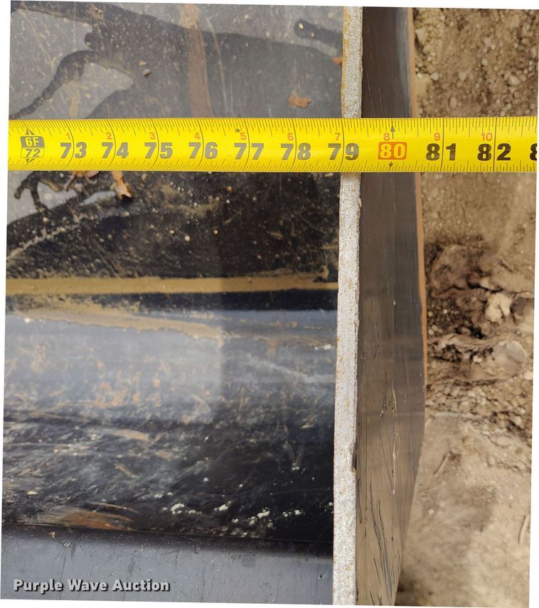 image for item DV6655 2021 Takeuchi TL12V2 tracked skid steer loader