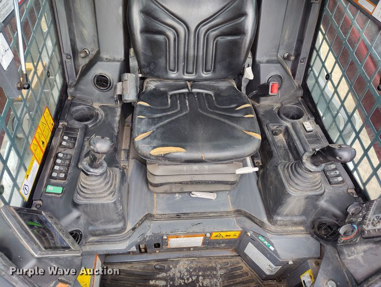 image for item DV6655 2021 Takeuchi TL12V2 tracked skid steer loader