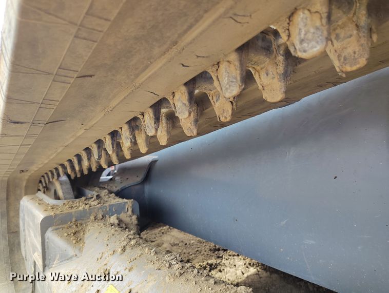 image for item DV6655 2021 Takeuchi TL12V2 tracked skid steer loader