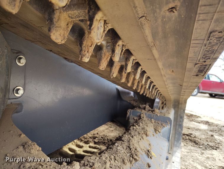 image for item DV6655 2021 Takeuchi TL12V2 tracked skid steer loader