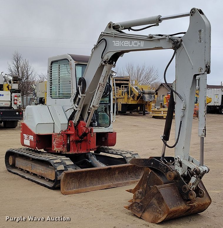 image for item DV6656 2006 Takeuchi TB53FR mini excavator
