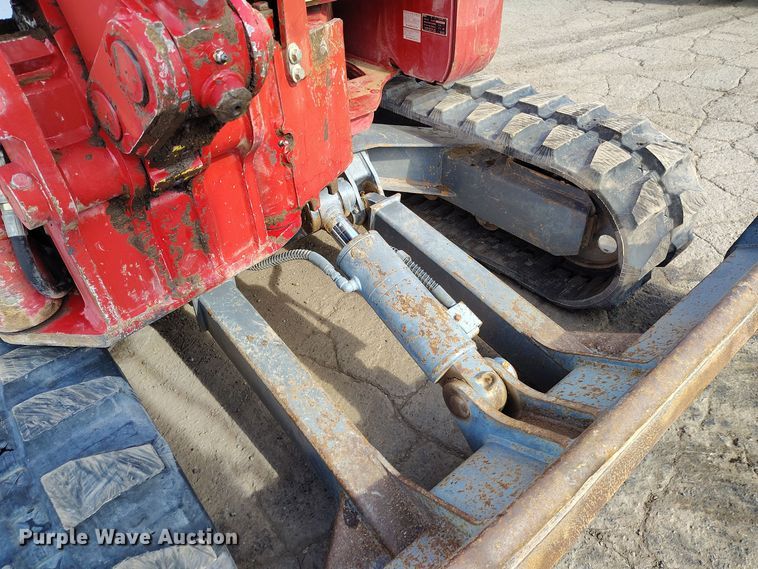 image for item DV6656 2006 Takeuchi TB53FR mini excavator