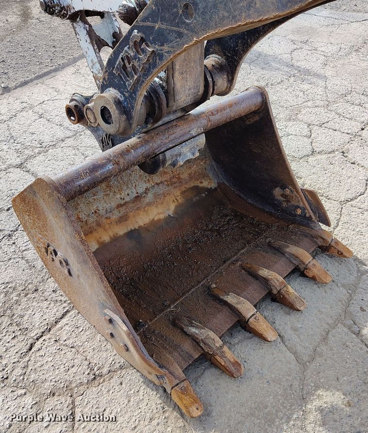 image for item DV6656 2006 Takeuchi TB53FR mini excavator