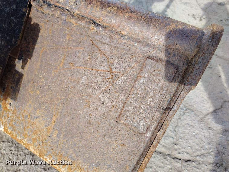 image for item DV6656 2006 Takeuchi TB53FR mini excavator