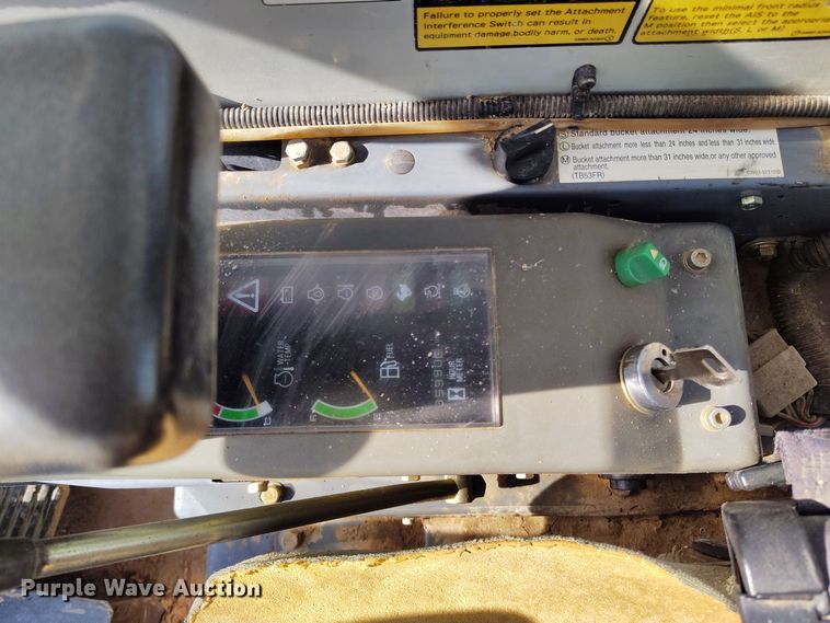 image for item DV6656 2006 Takeuchi TB53FR mini excavator