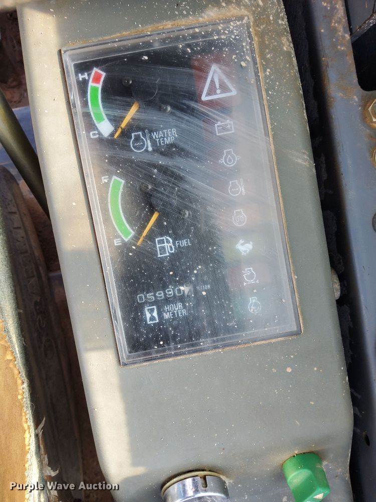 image for item DV6656 2006 Takeuchi TB53FR mini excavator