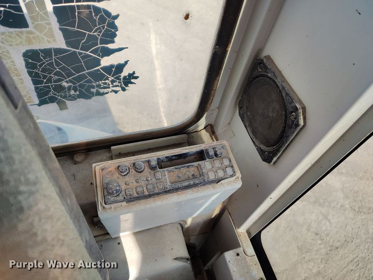 image for item DV6656 2006 Takeuchi TB53FR mini excavator