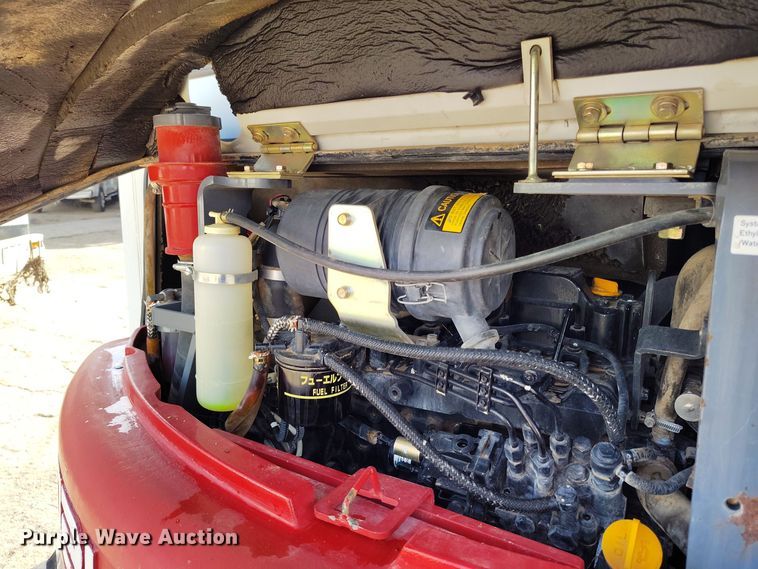 image for item DV6656 2006 Takeuchi TB53FR mini excavator