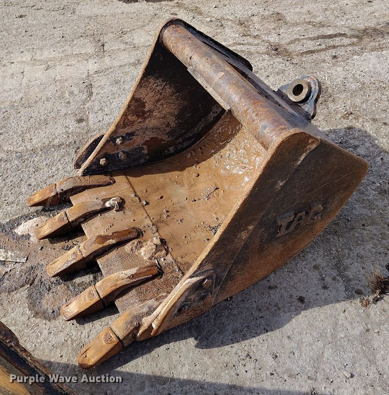 image for item DV6656 2006 Takeuchi TB53FR mini excavator