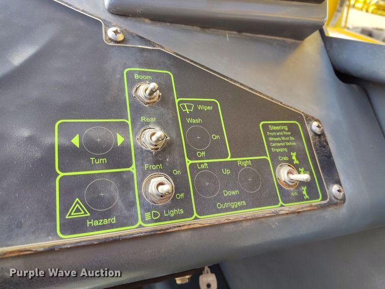 image for item DV6673 2018 Xtreme XR1147 telehandler