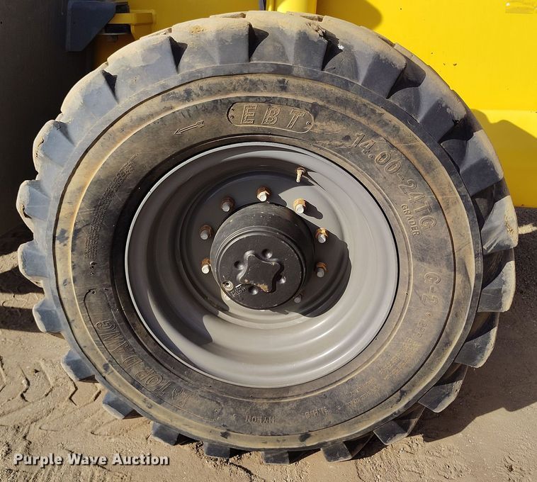 image for item DV6673 2018 Xtreme XR1147 telehandler