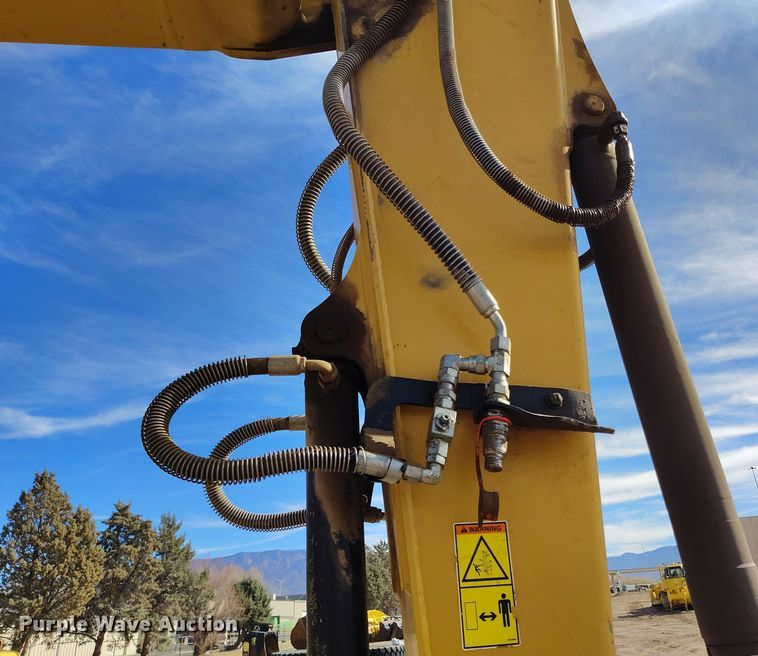 image for item DV6674 2019 Caterpillar 308E2 CR mini excavator