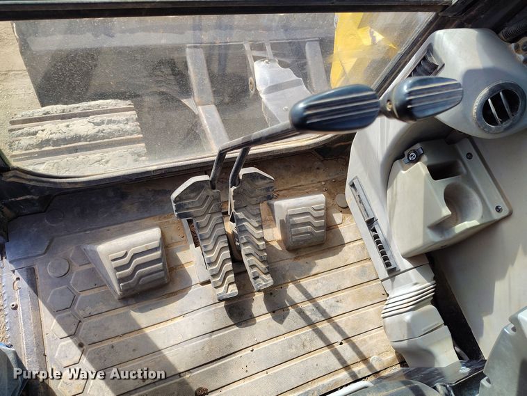 image for item DV6674 2019 Caterpillar 308E2 CR mini excavator