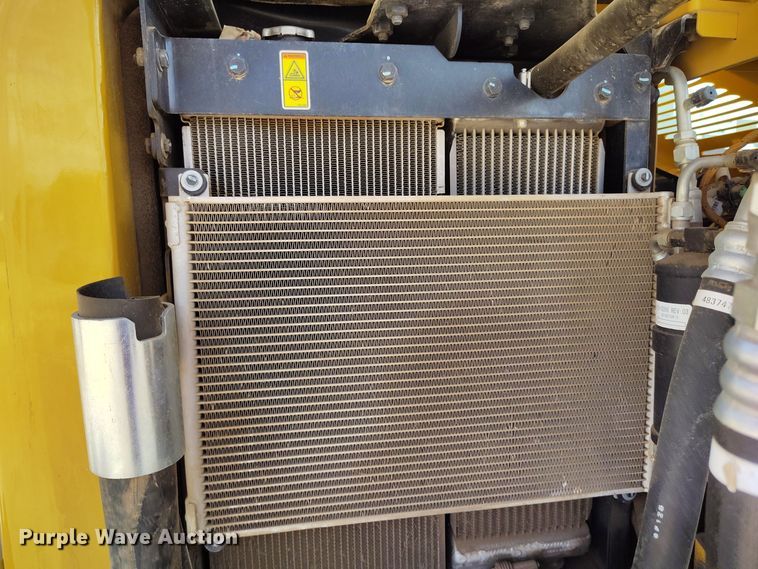 image for item DV6674 2019 Caterpillar 308E2 CR mini excavator