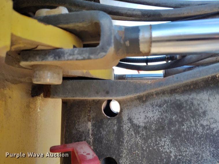 image for item DV6676 2006 Bomag BW 190 AD-4 double drum vibratory roller