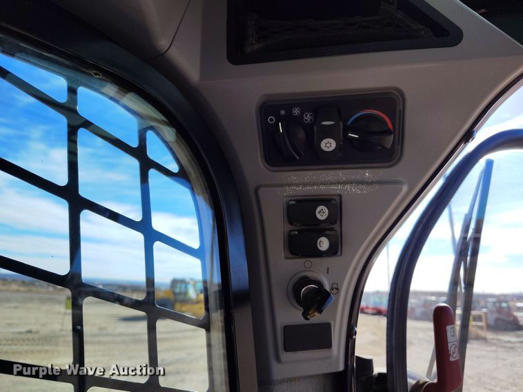 image for item DV6678 2014 Caterpillar 299D XHP tracked skid steer loader